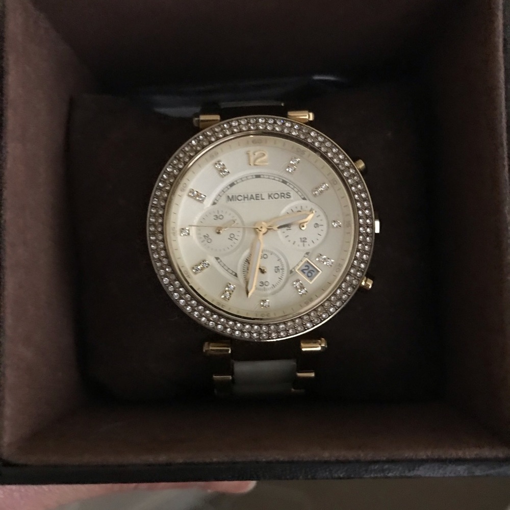Michael Kors watch - Picture 2 of 8